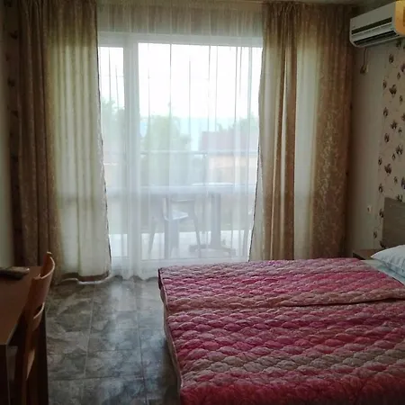 Morska Zvezda Πανσιόν